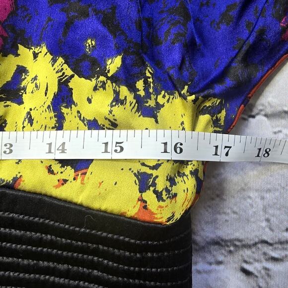 Trina Turk 100% Silk Shanghai Rainbow Thick Waistline Short Sleeve Dress Size 10 - Picture 10 of 13